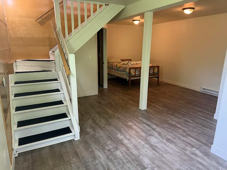 108 Fairview Ave — Photo 6