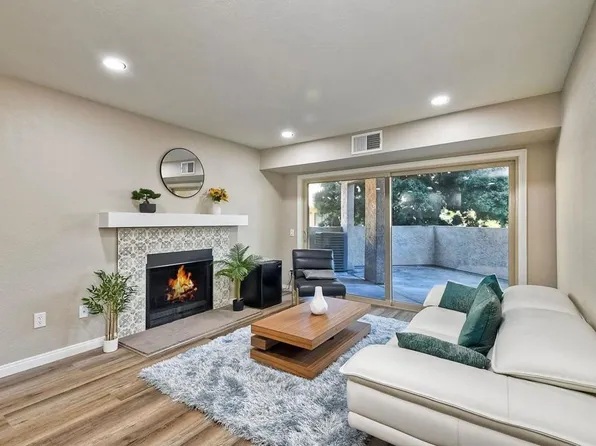 9745 Mesa Springs Way Unit 135, San Diego, CA 92126