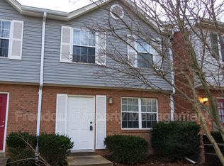 3407 Castle Hill Dr, Woodbridge, VA 22193