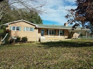 4240 Walnut Grove Rd, Shawsville, VA 24162