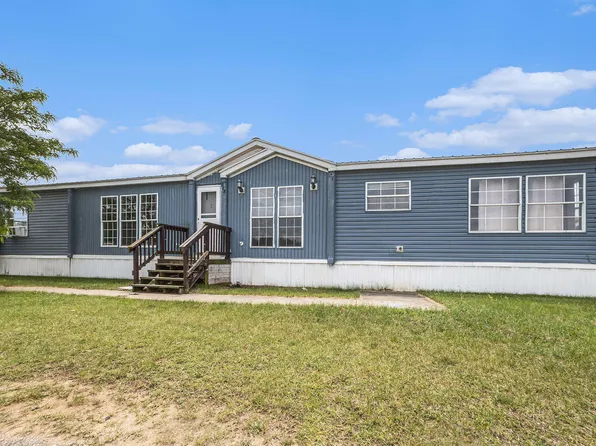 828 Buttonwood Dr, Middleville, MI 49333