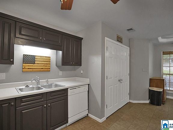 4th image of 104 Hidden Creek Cir