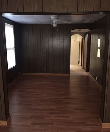 2nd image of 10624 S Ewing Ave