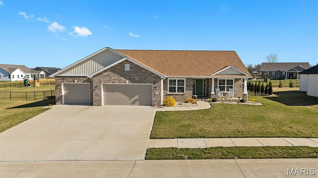3725 Osprey Ct photo 1