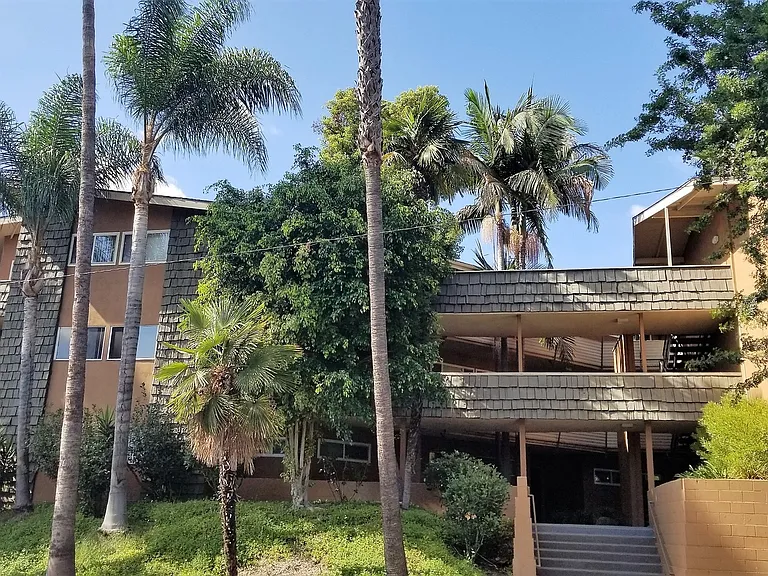 Terraces at South Pasadena Apartments — Photo 46