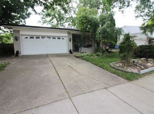 14732 E Thirteen Mile Rd, Warren, MI 48088