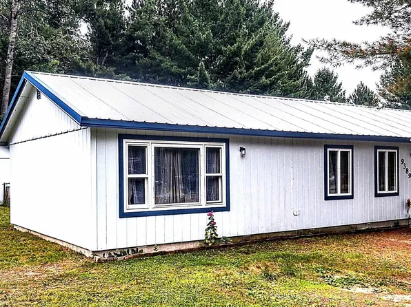 9389 Superior Ave, Saint Helen, MI 48656