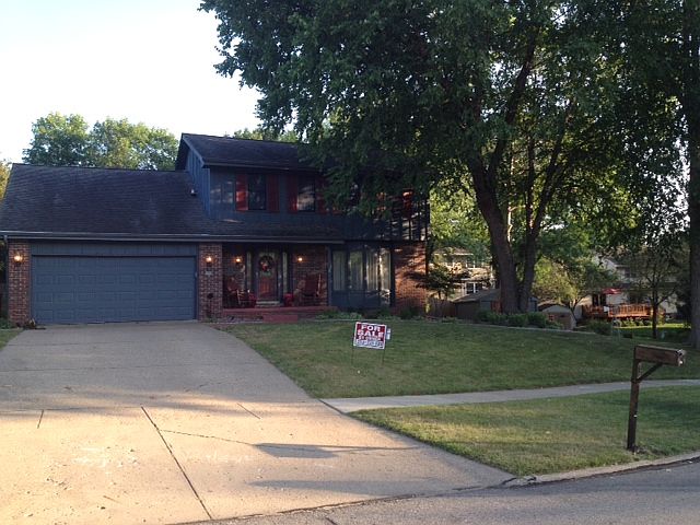 Front view of home