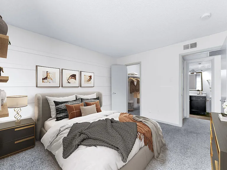A1 Bedroom w/ Large Walk-In Closet