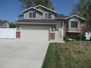 322 N 3335 W, West Pt, UT 84015