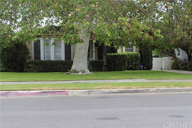 1st image of 4554 Kraft Ave