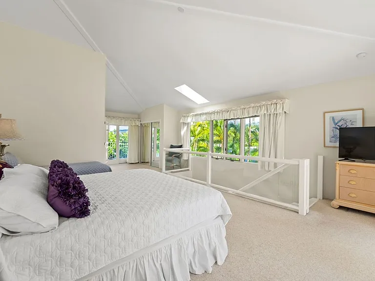 4818 Kahala Ave — Photo 32