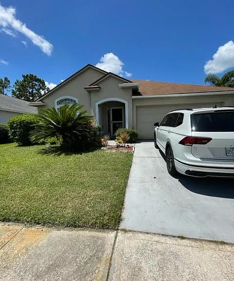 Forest Island Dr — Photo 1
