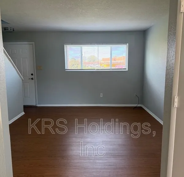 4203A Orcutt Ave — Photo 4