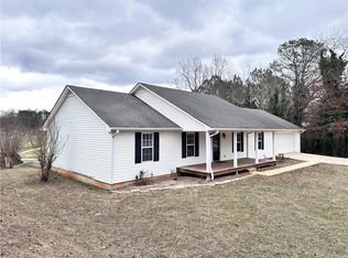 4226 Jim Hood Rd, Gainesville, GA 30506