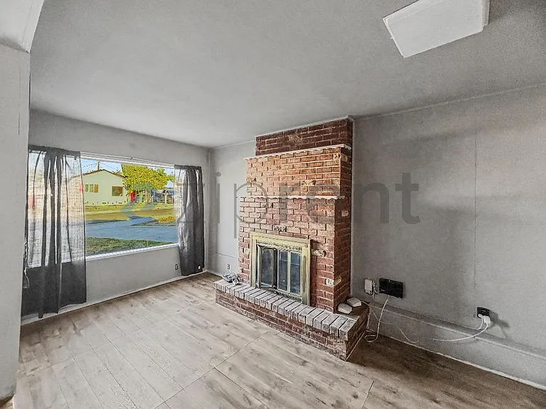 720 Mount Vernon Ave — Photo 4