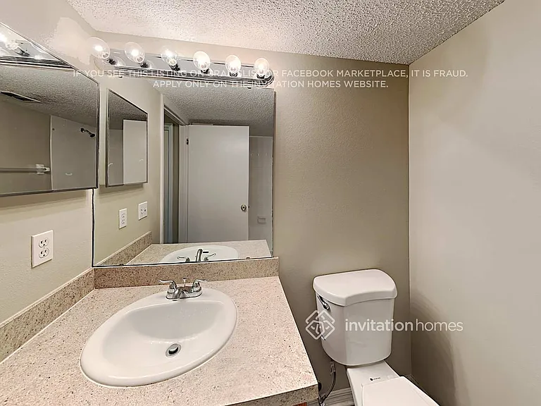 6732 Brittany Chase Ct — Photo 15