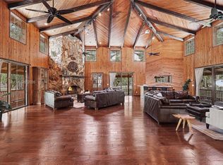2291 Secretariat Dr, Labelle, FL 33935
