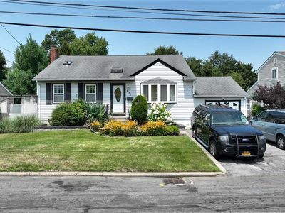 231 Tremont Road, Lindenhurst, NY, 11757
