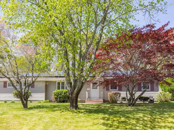 14 Wilstan Avenue, Patchogue, NY 11772