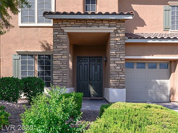 3rd image of 6957 Puetollano Dr