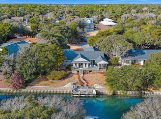 106 Cherry Court, Pine Knoll Shores, NC 28512