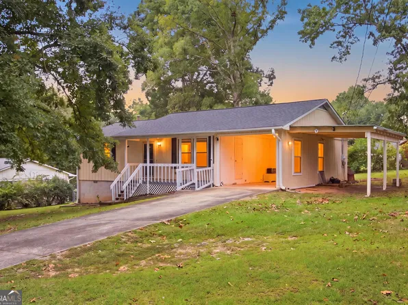 404 Stancil Dr, Toccoa, GA 30577