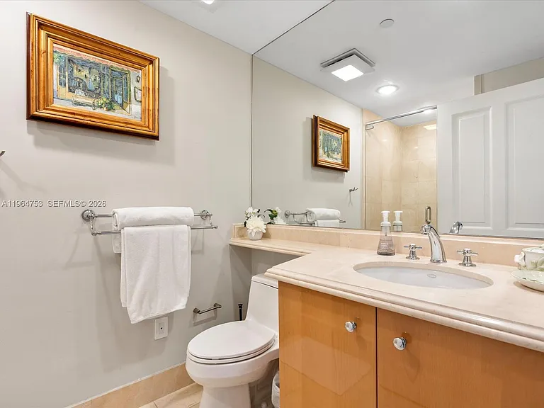 17875 Collins Ave #4405 — Photo 32
