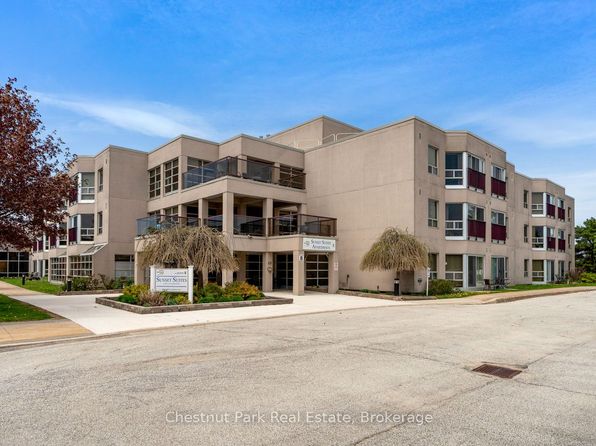 49 Raglan St #204, Collingwood, ON L9Y 4X1