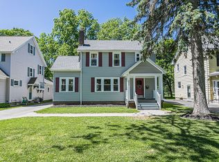 233 Fair Oaks Ave, Rochester, NY 14618