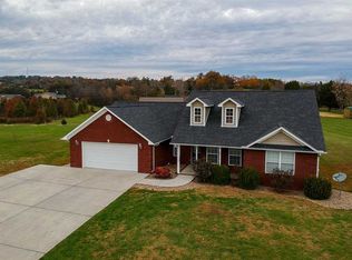 402 Christie Ln, Jefferson City, TN 37760