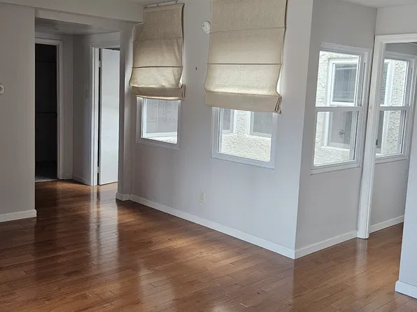2621 South St APT 9, Philadelphia, PA 19146