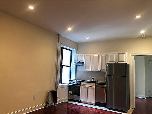 2nd image of 287 Fort Washington Ave #3B