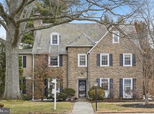 411 Lodges Ln, Elkins Park, PA 19027