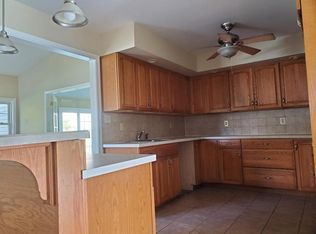 103 Cobalt Ridge Dr S, Levittown, PA 19057