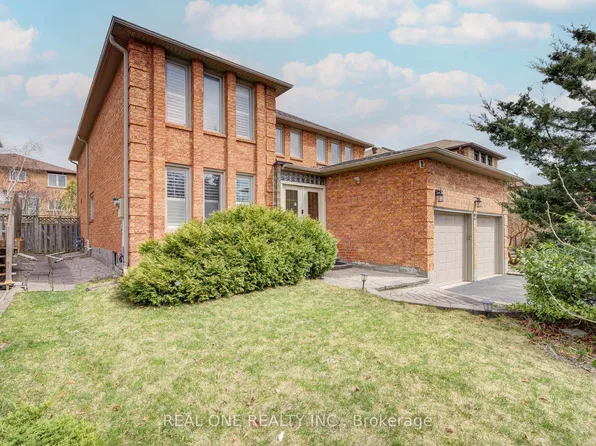 27 Binscarth Cres, Vaughan, ON L4J 4S4