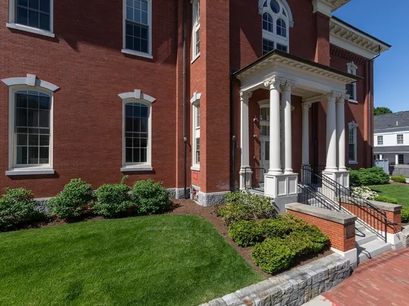 151 High St Unit 1A, Newburyport, MA 01950