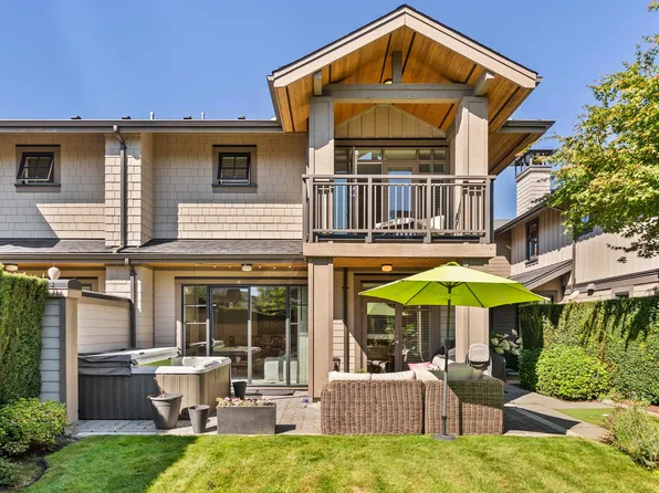 3639 Aldercrest Dr #41, North Vancouver, BC V7G 0A1