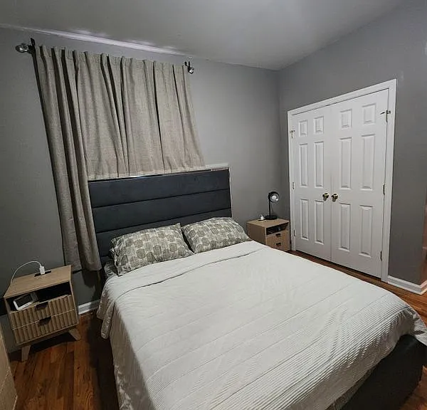 245 W Grand St #1RST — Photo 4