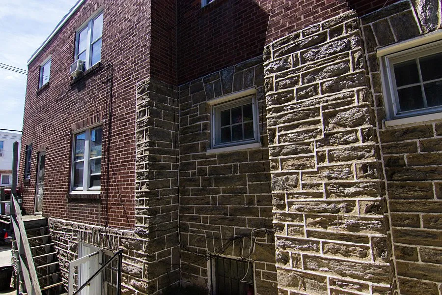 822 Church Ln photo 1