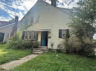 536 Lindell St, Akron, OH 44305