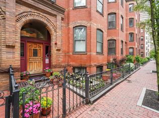 65 Saint Botolph St APT 3, Boston, MA 02116