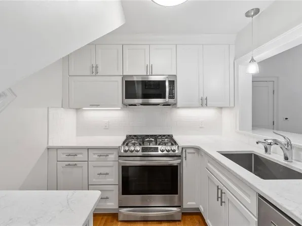 407 Warren Cres APT 1, Norfolk, VA 23507