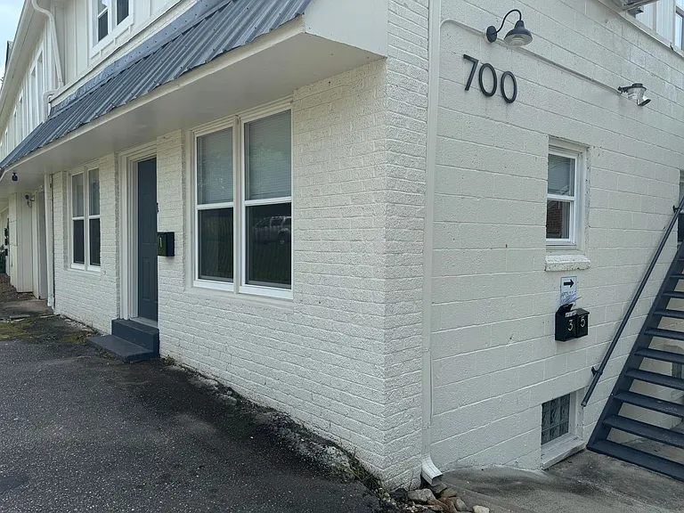 700 Valdese Ave #1 — Photo 15