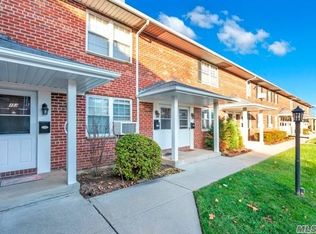 251 Hicksville Rd APT 1J, Bethpage, NY 11714
