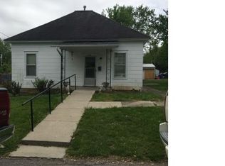 426 W North St, Eldon, MO 65026