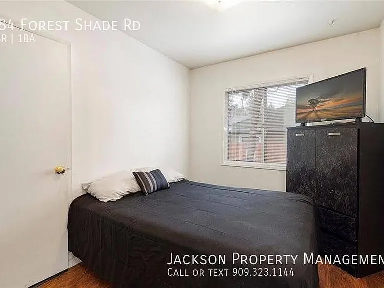684 Forest Shade Rd — Photo 4