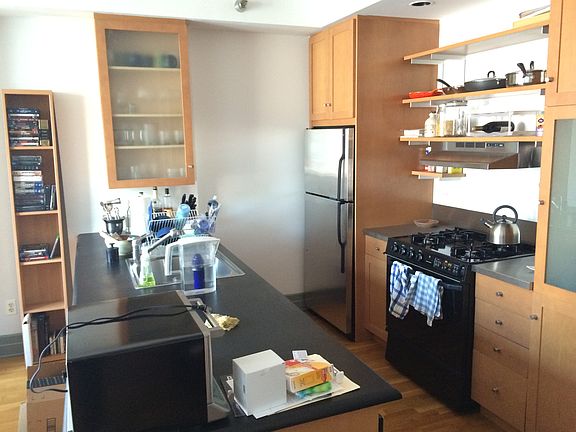 4th image of 125 Court St APT 9GN