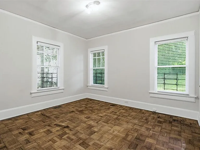 1513 Melrose Dr SW — Photo 21