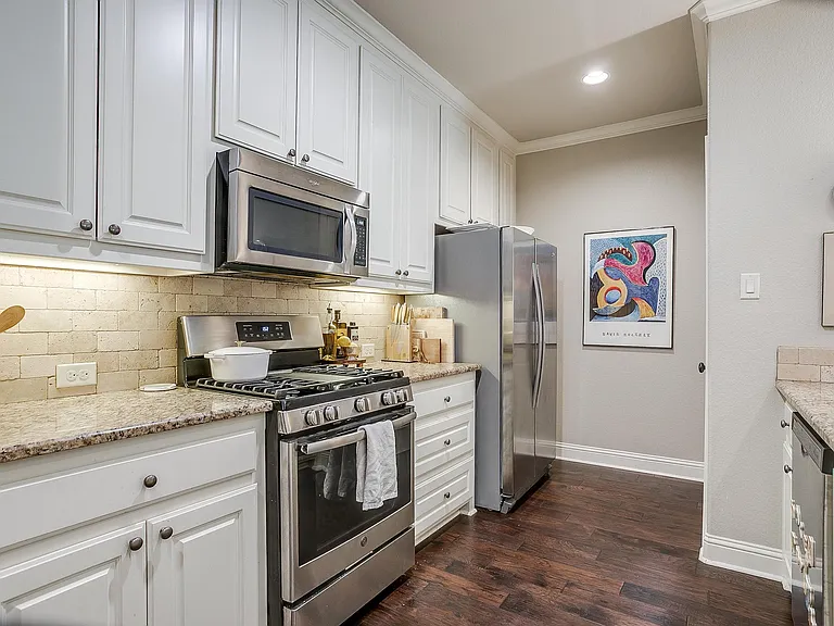 1201 Jerome St #1203 — Photo 11